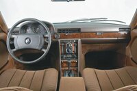 Салон Mercedes W116